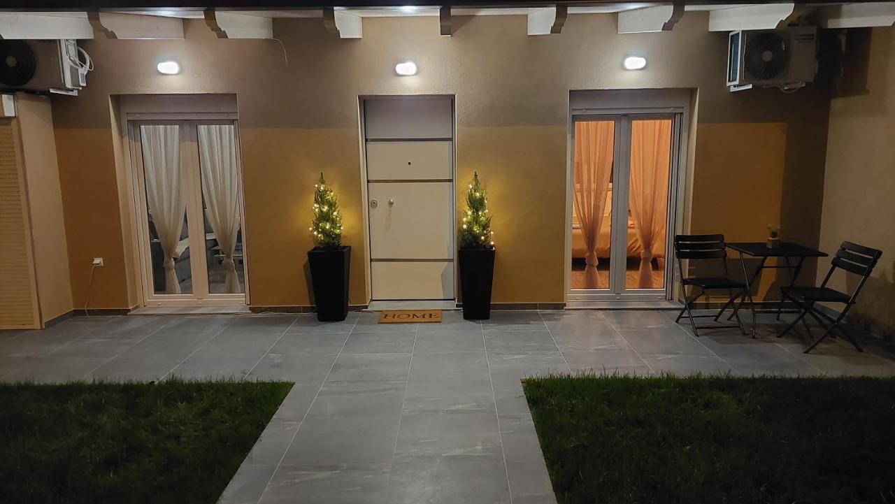 Ria'S Gardenview Apartment Янина Экстерьер фото