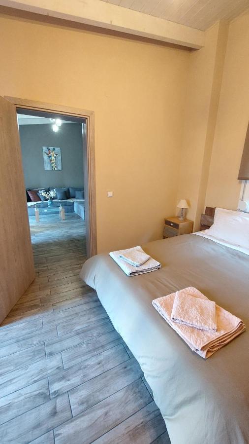 Ria'S Gardenview Apartment Янина Экстерьер фото