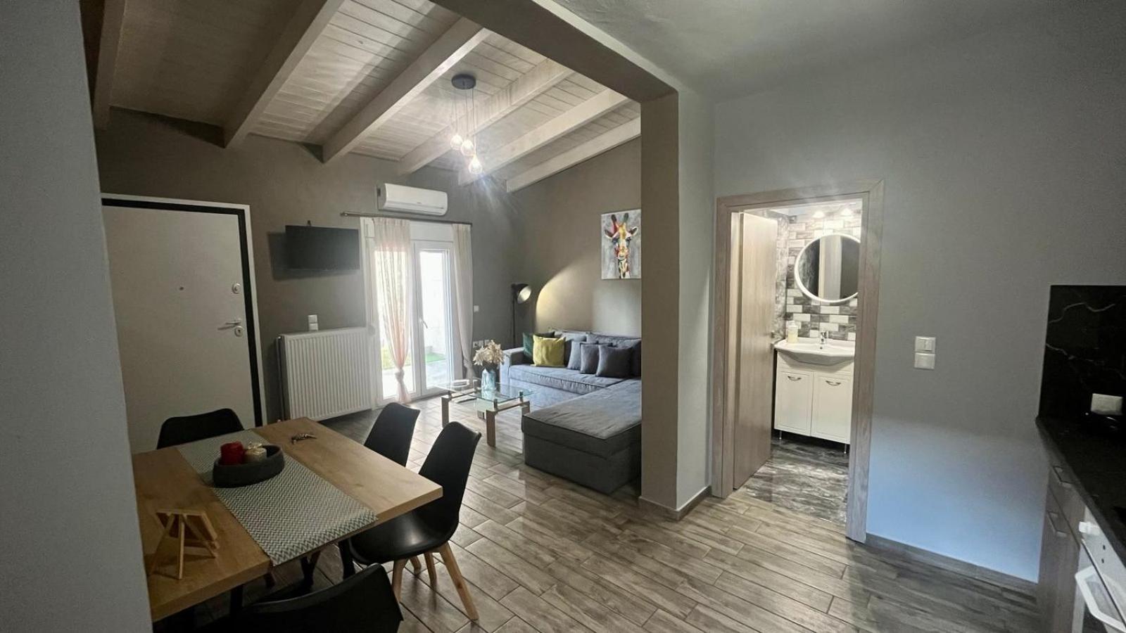 Ria'S Gardenview Apartment Янина Экстерьер фото